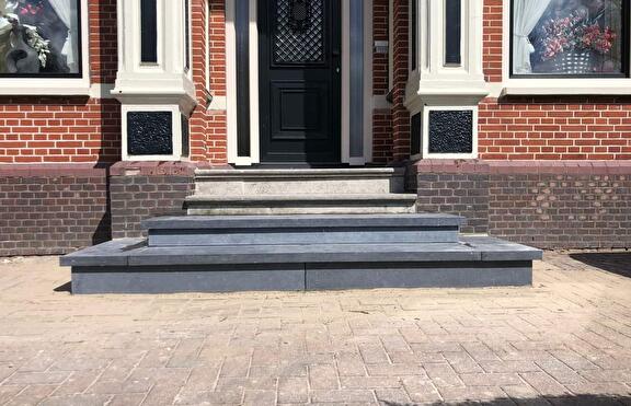 Natuursteen stoepen